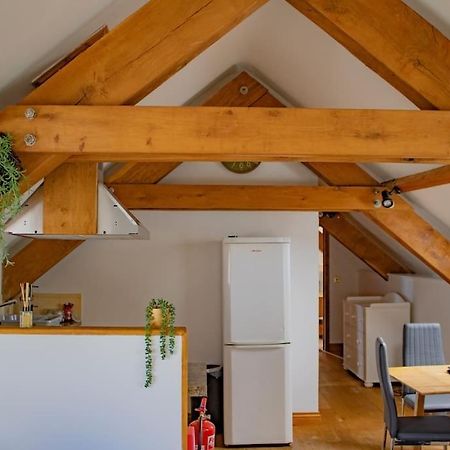Apartamento The Granary Barbrook Exterior foto